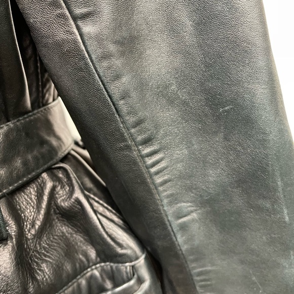 Red Kid Black Label Women's Black Belted Distressed Leather Jacket Sz Large USA - Picture 6 of 8